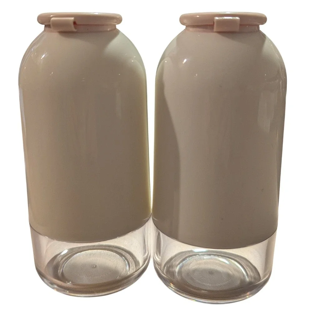 Tupperware vintage salt