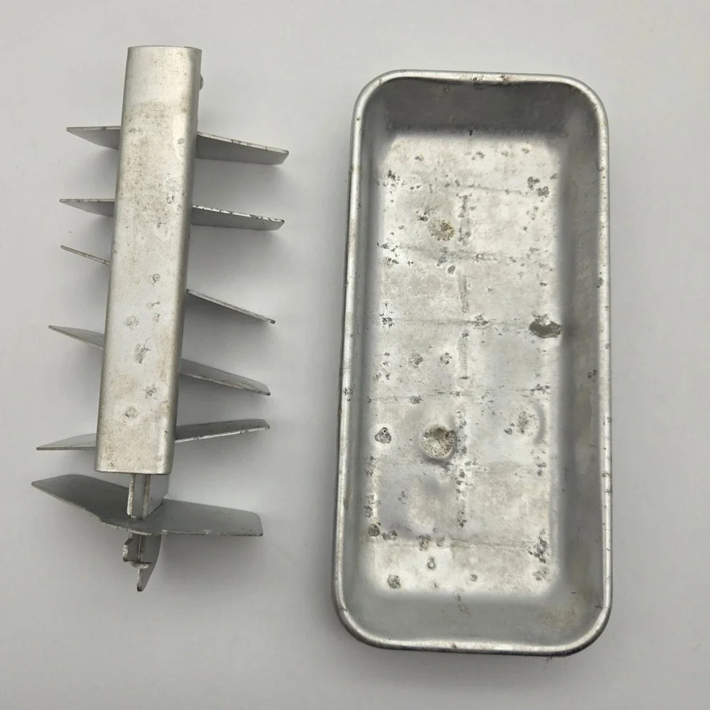 N/A vintage aluminum