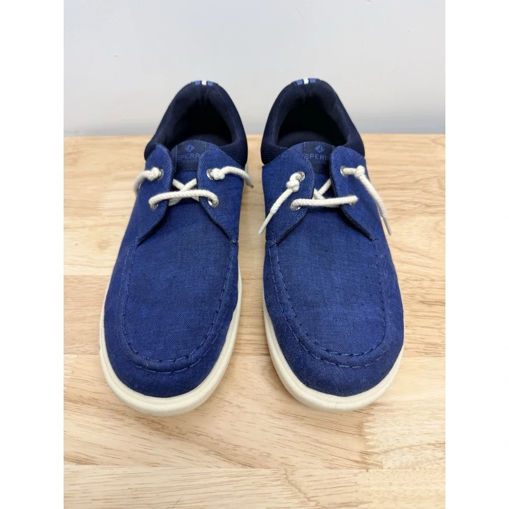 Sperry men captain