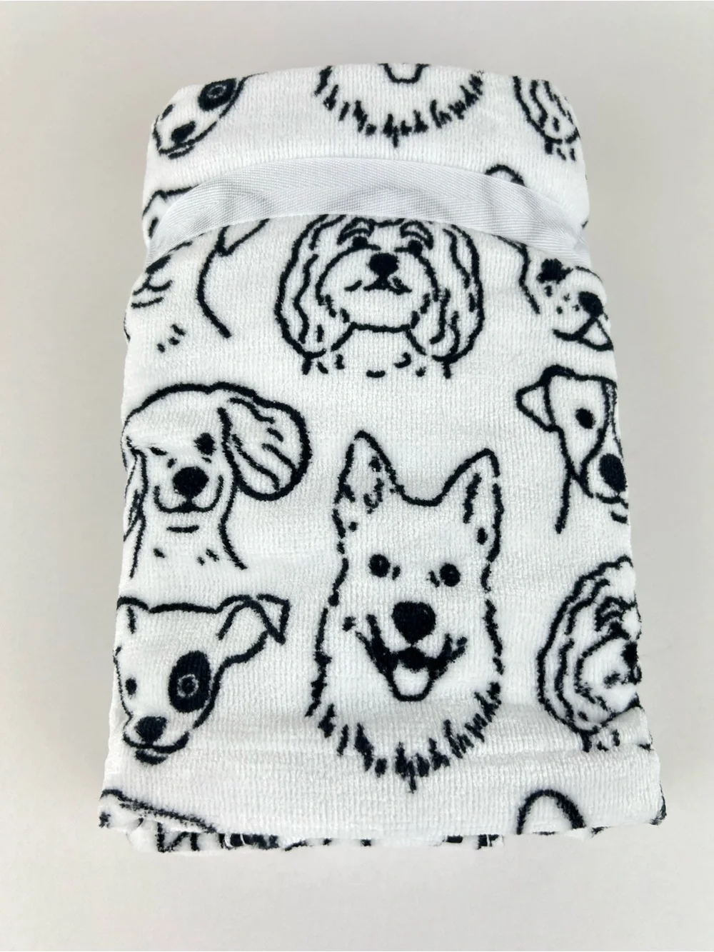 Deborah Connolly Hand Towel Dog Print Black White Soft Velour Cotton 2 Pc NEW