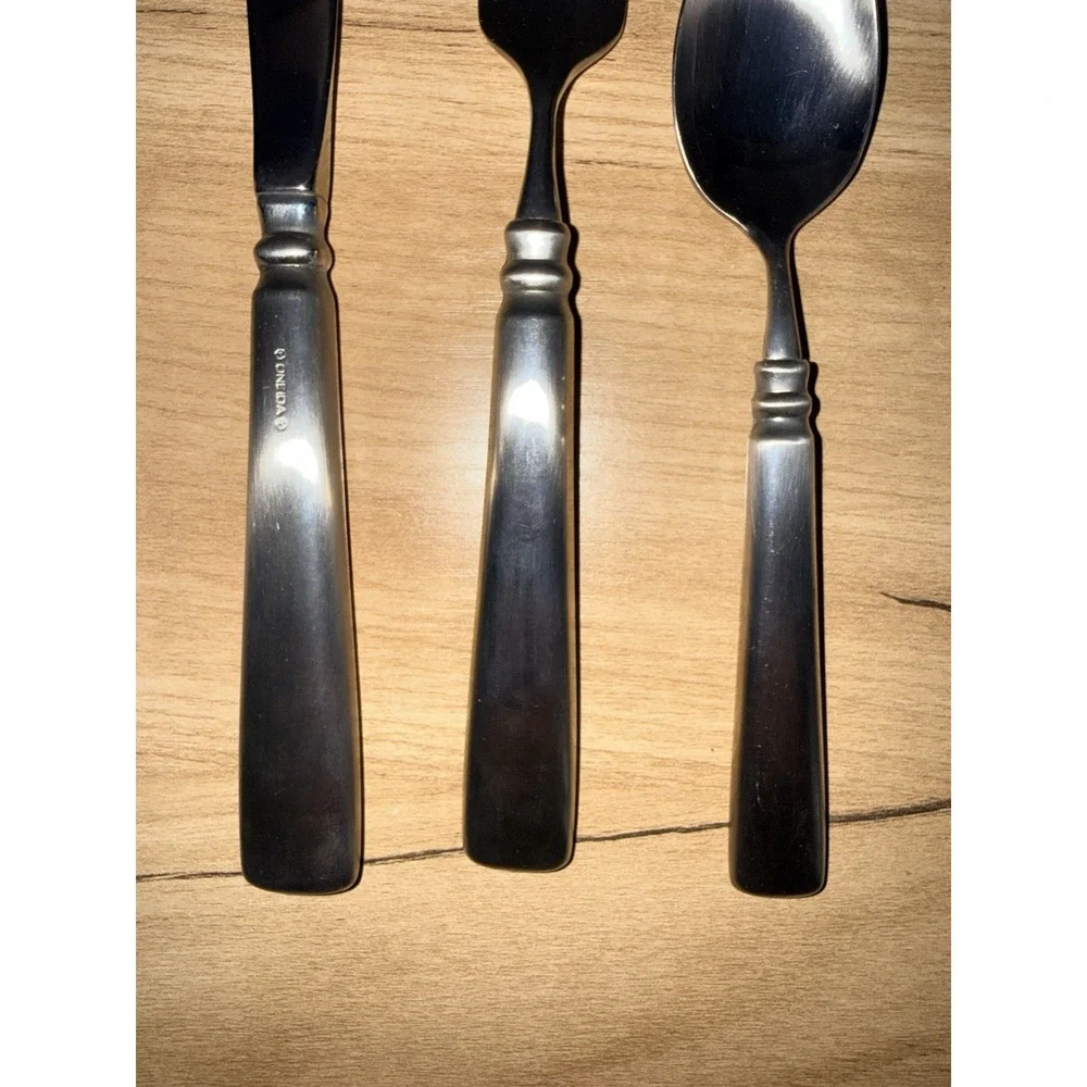 Oneida pieces new