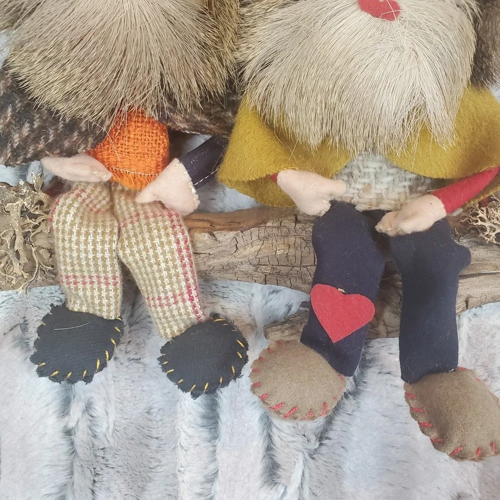 Kitschy Folk Art Two Bearded Men On A Branch Log Natural‎ Materials Wall Hanging