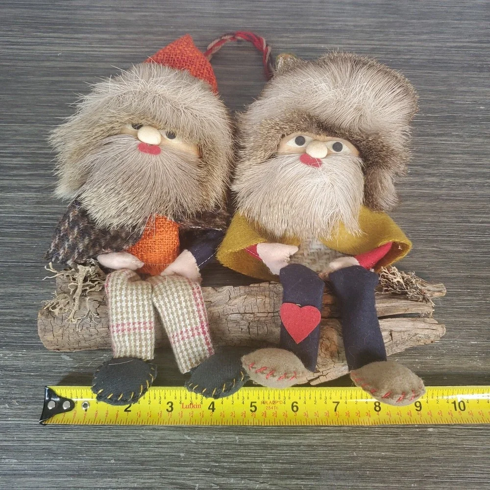 Kitschy Folk Art Two Bearded Men On A Branch Log Natural‎ Materials Wall Hanging