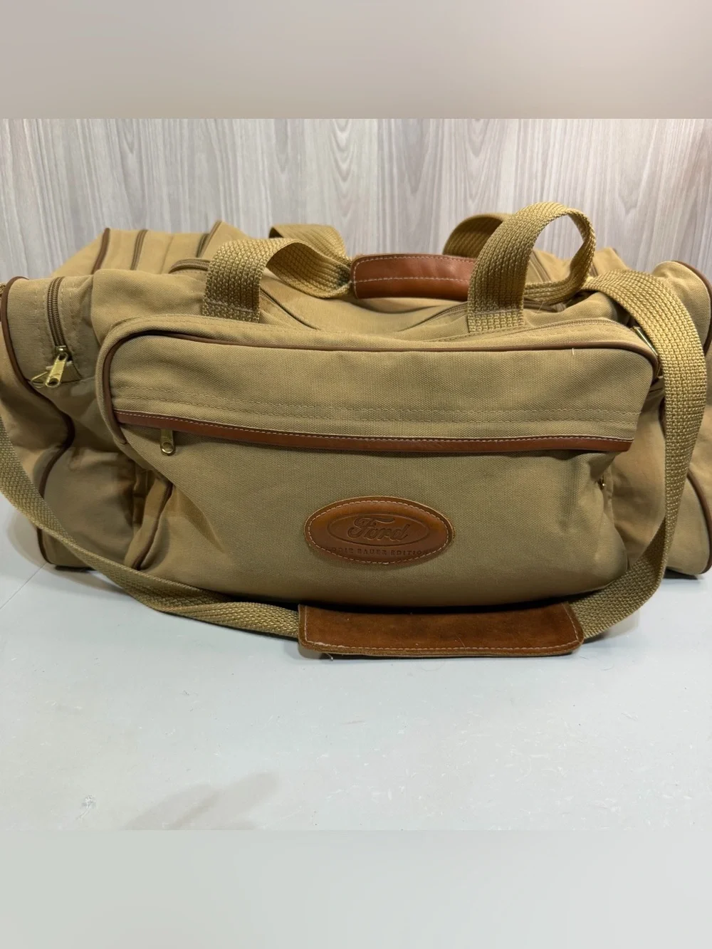 Vintage Ford‎ Edition Eddie Bauer Duffle Bag Canvas Tan Weekender Military