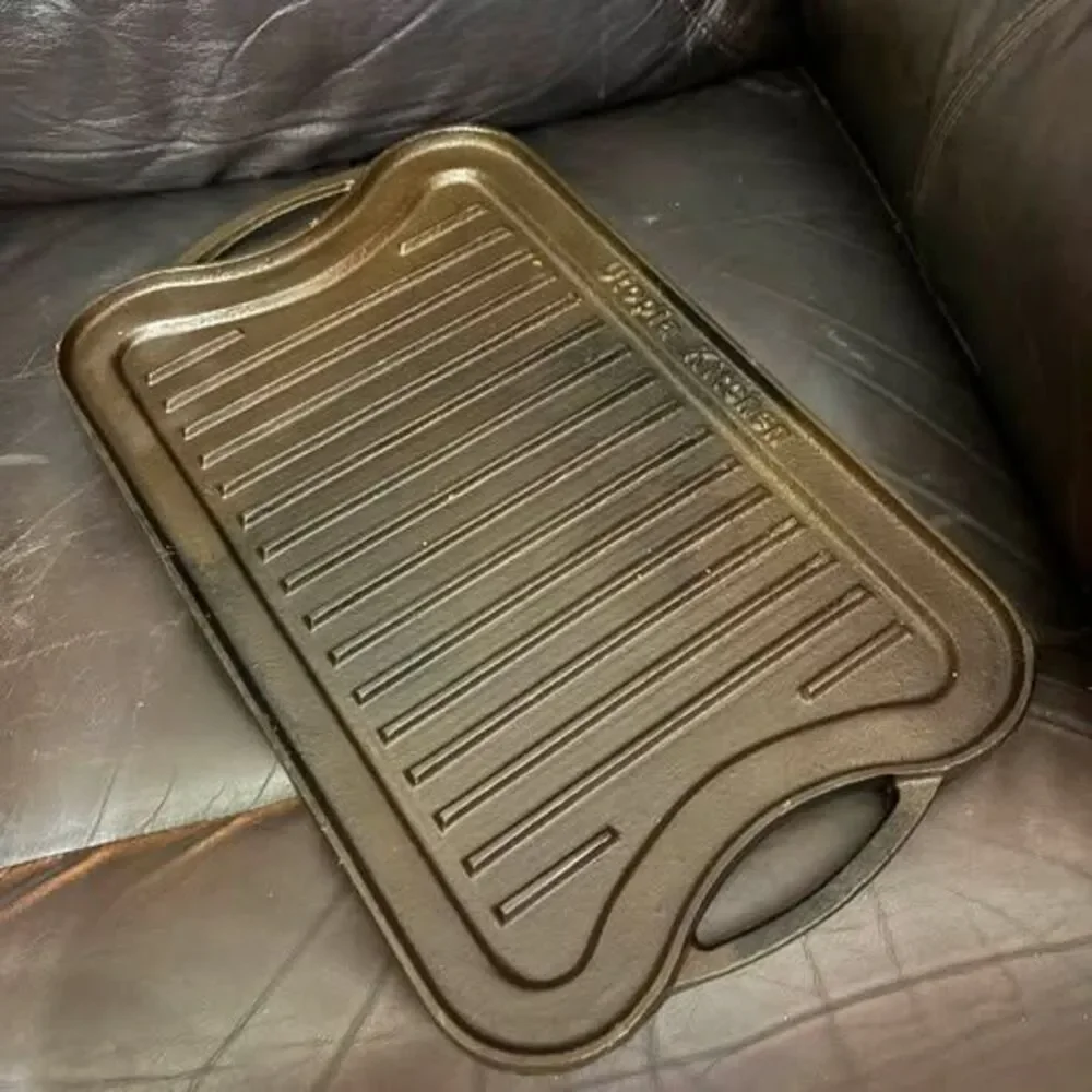 Utopia Kitchen Reversible 17” Cast Iron Griddle