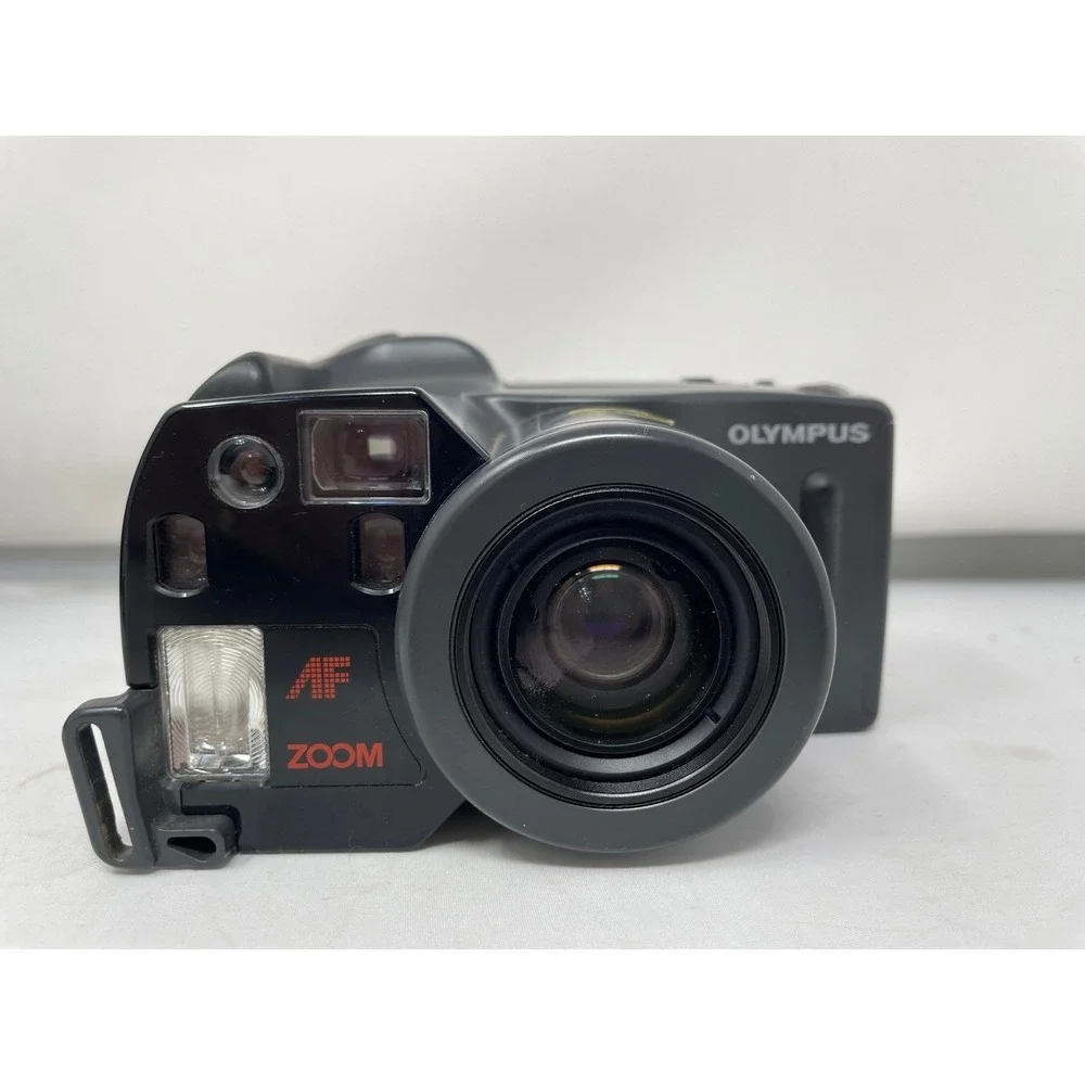 Olympus Infinity SuperZoom 300 35mm Film Camera w/ Case & Instructions