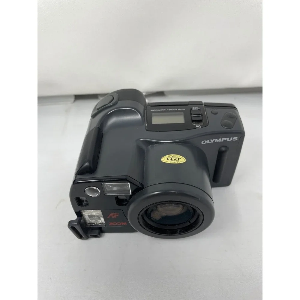 Olympus Infinity SuperZoom 300 35mm Film Camera w/ Case & Instructions