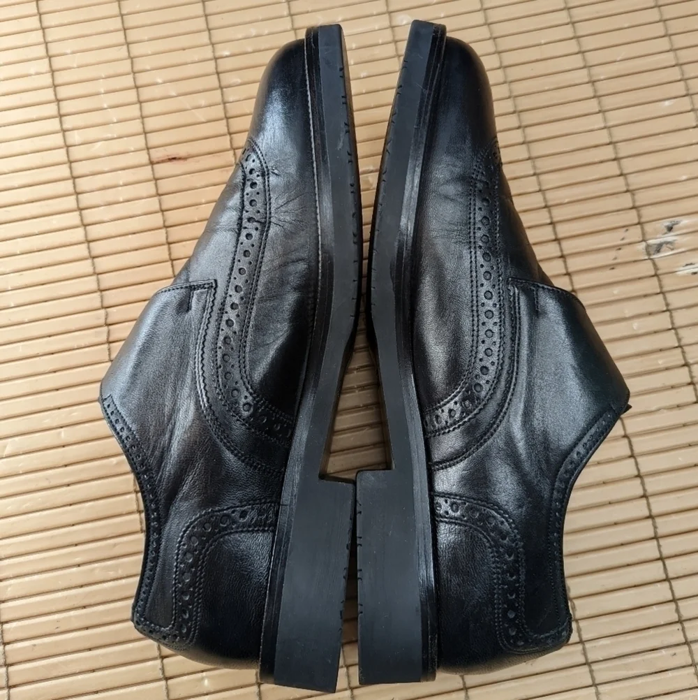 BALLY of Switzerland Vasano Fullerton Mens Single Monk Strap Wingtip Black leath