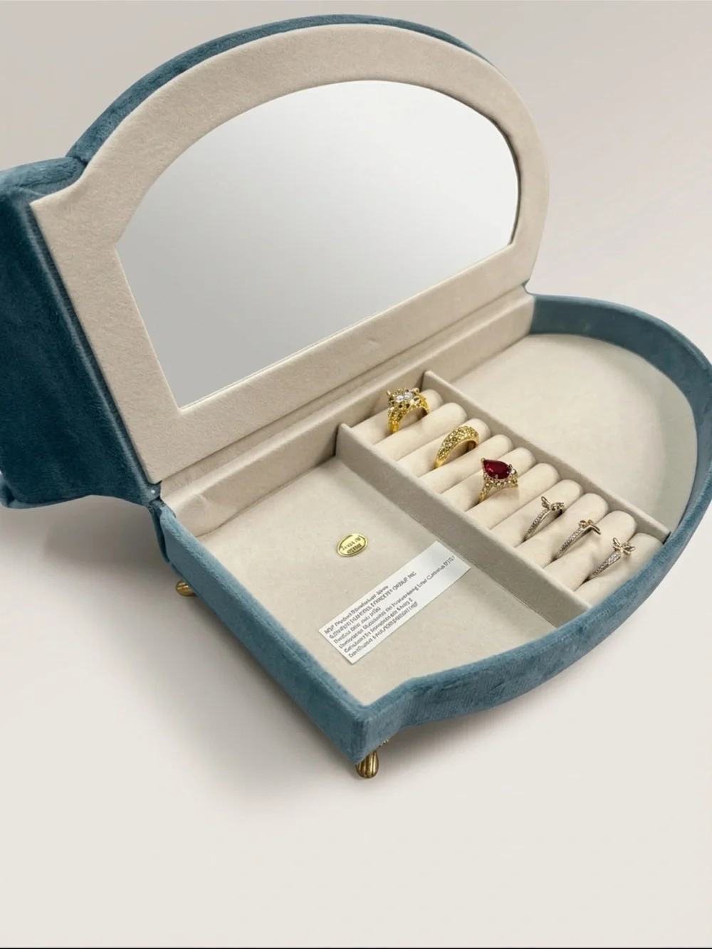 N/A jewelry organizer
