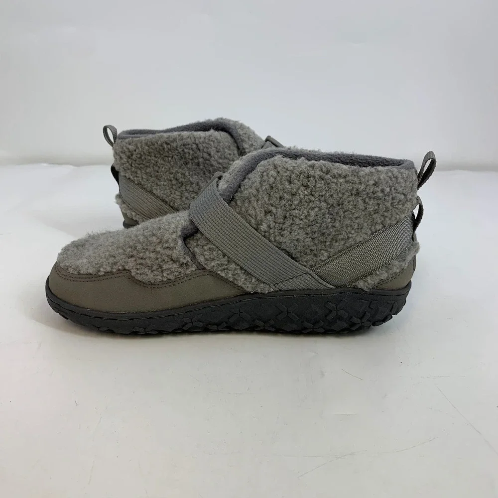 Chaco fleece fit