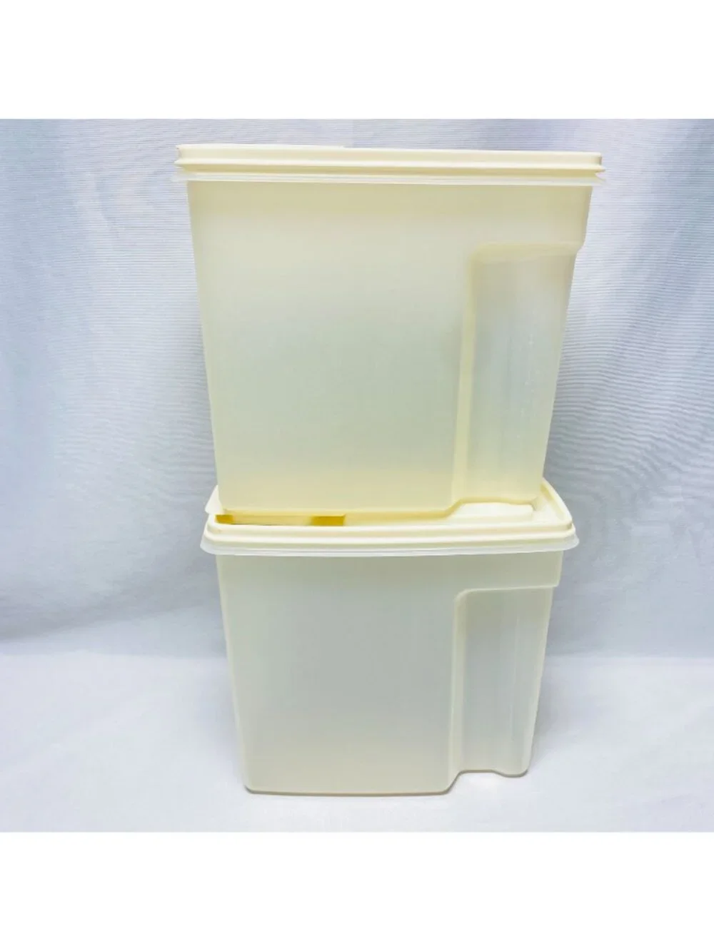 Rubbermaid set two