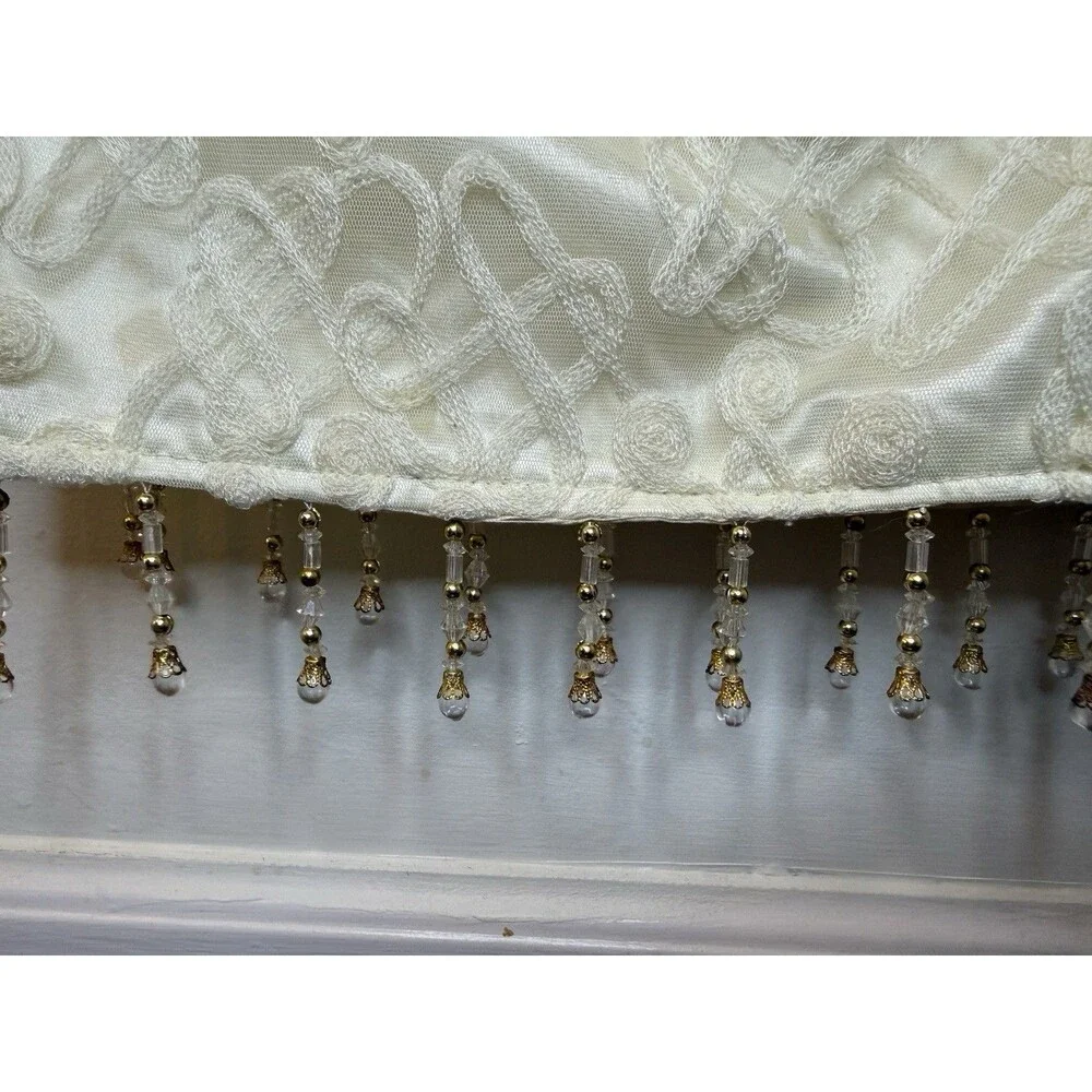 N/A beautiful ivory