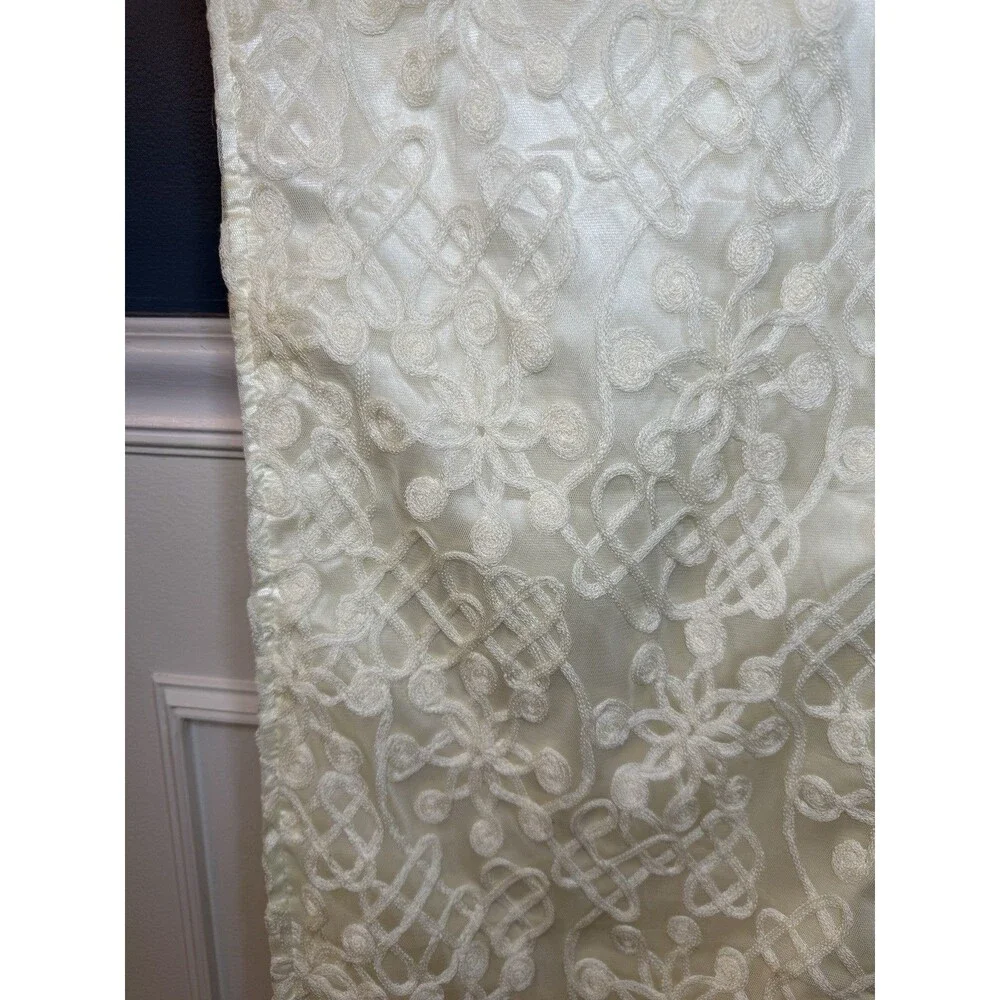 N/A beautiful ivory