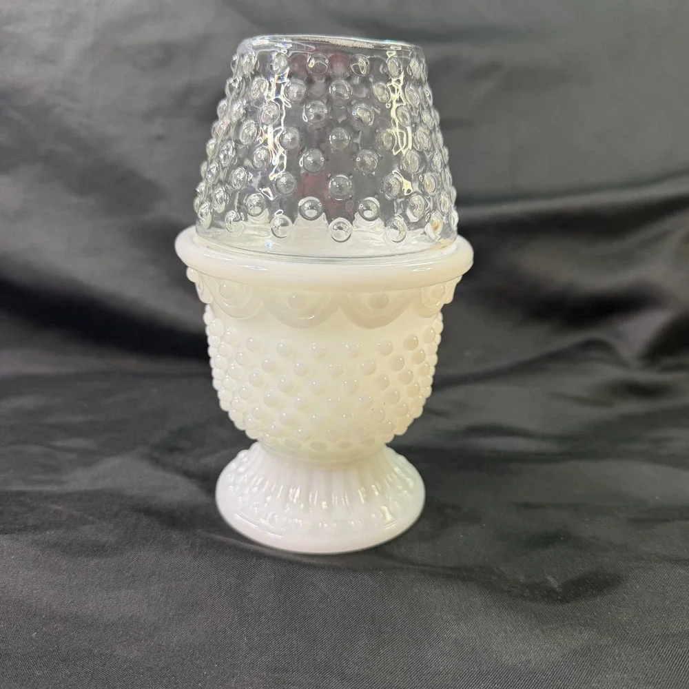 Avon vintage milk