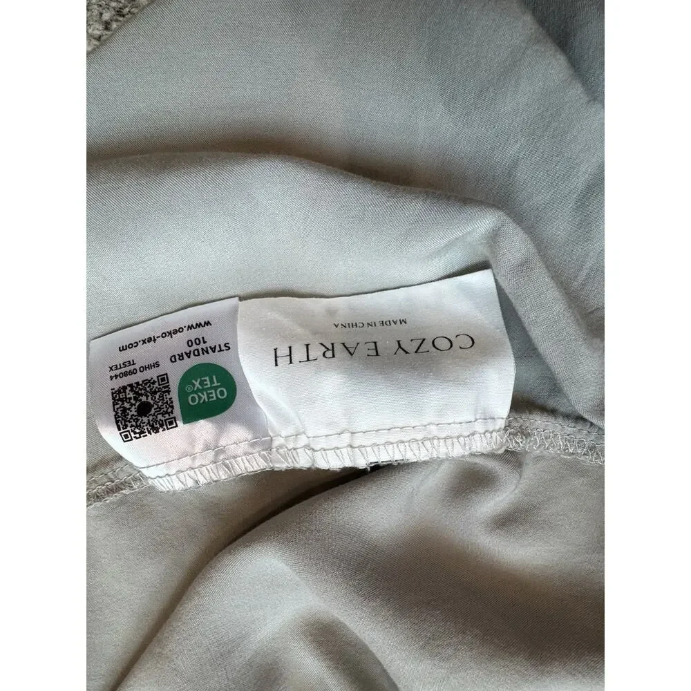 Cozy excellent preowned