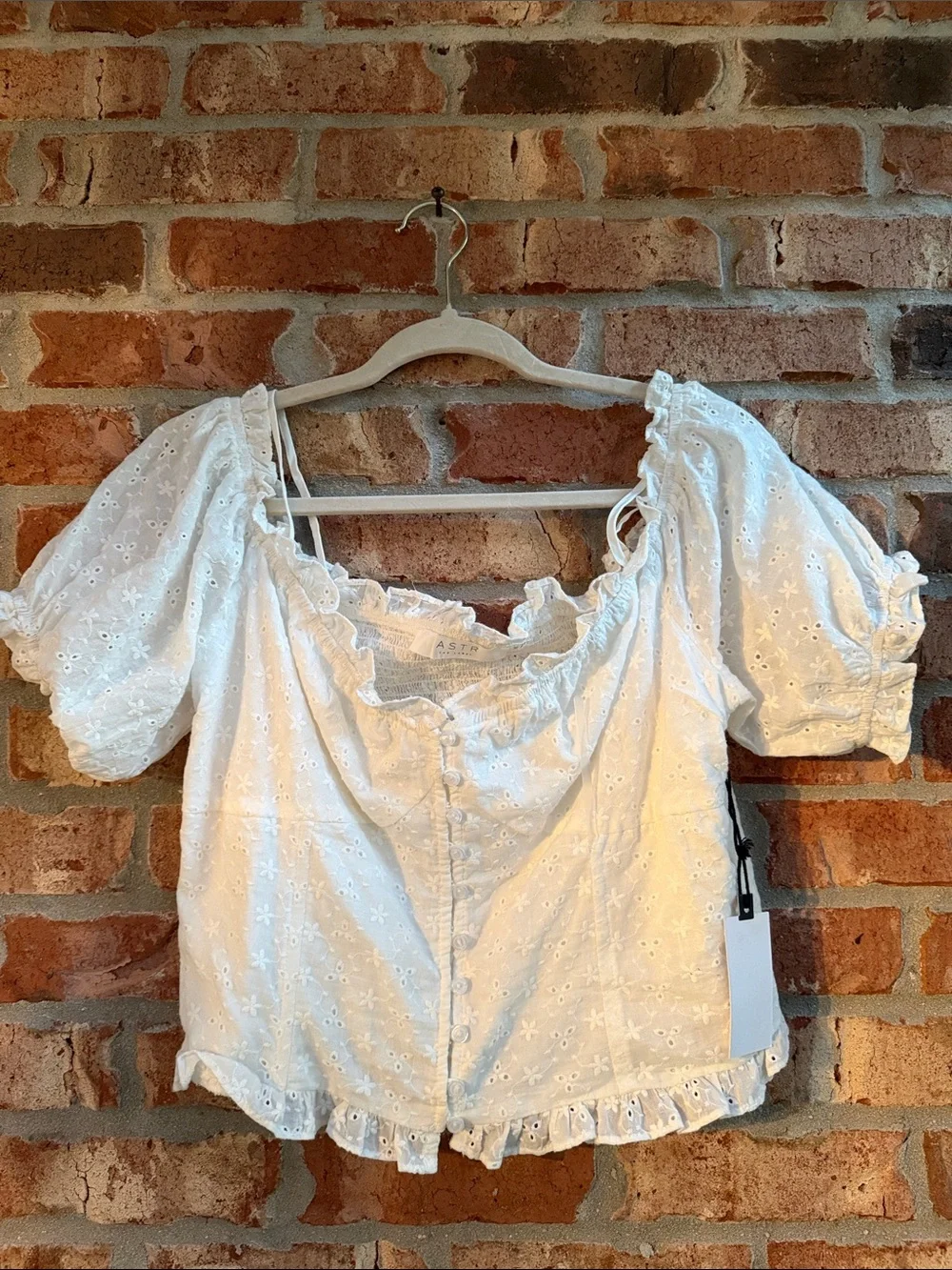 Astr White Eyelet Button-Front Peasant Top