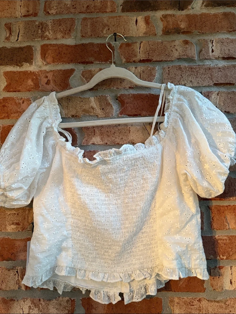Astr lightweight white