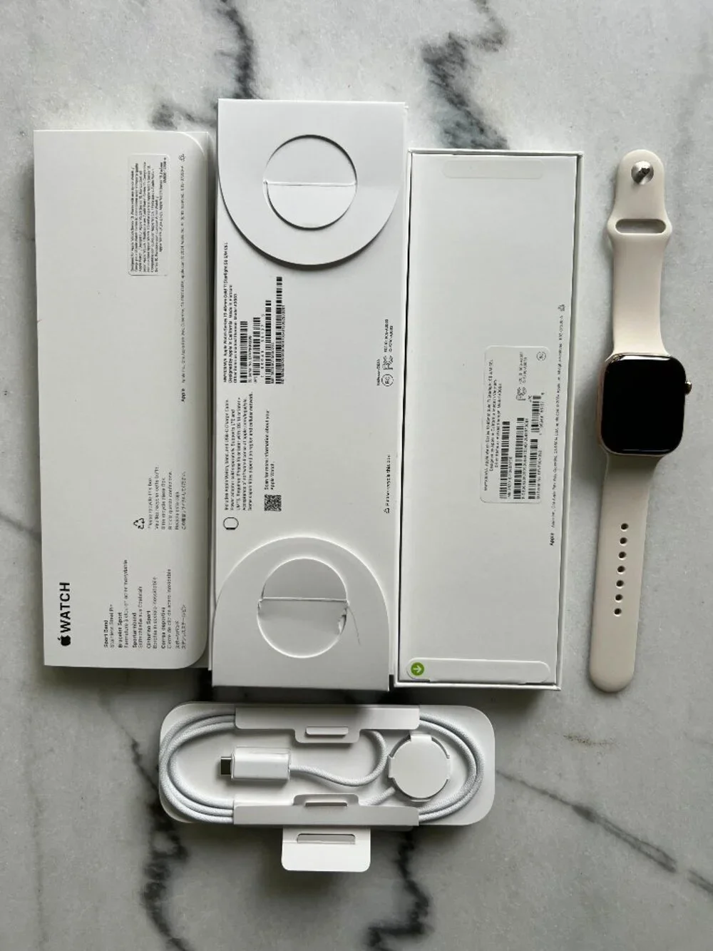 Apple opened watch