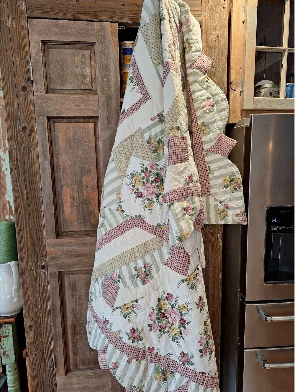Vintage quilt, cottage core, shabby chic, 84