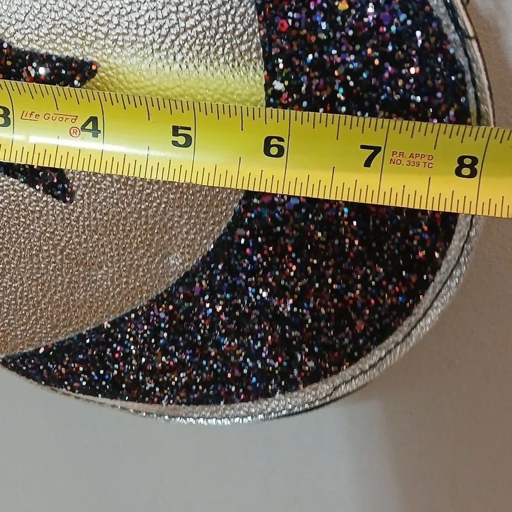 Source Unknown crossbody round moon&star