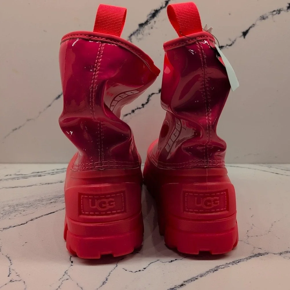 UGG kids classic
