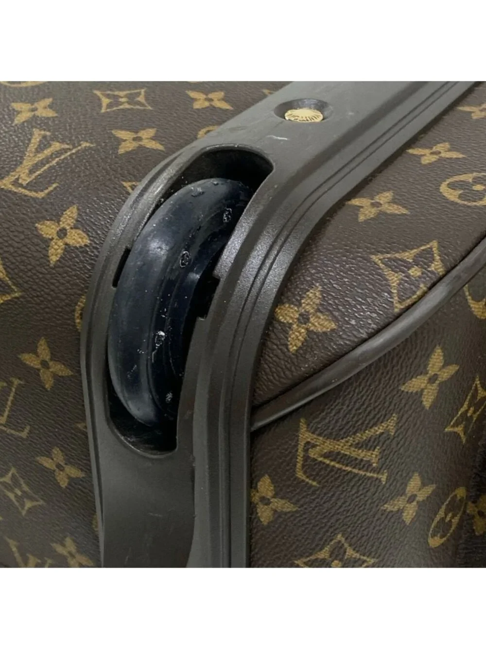 Louis Vuitton this authentic