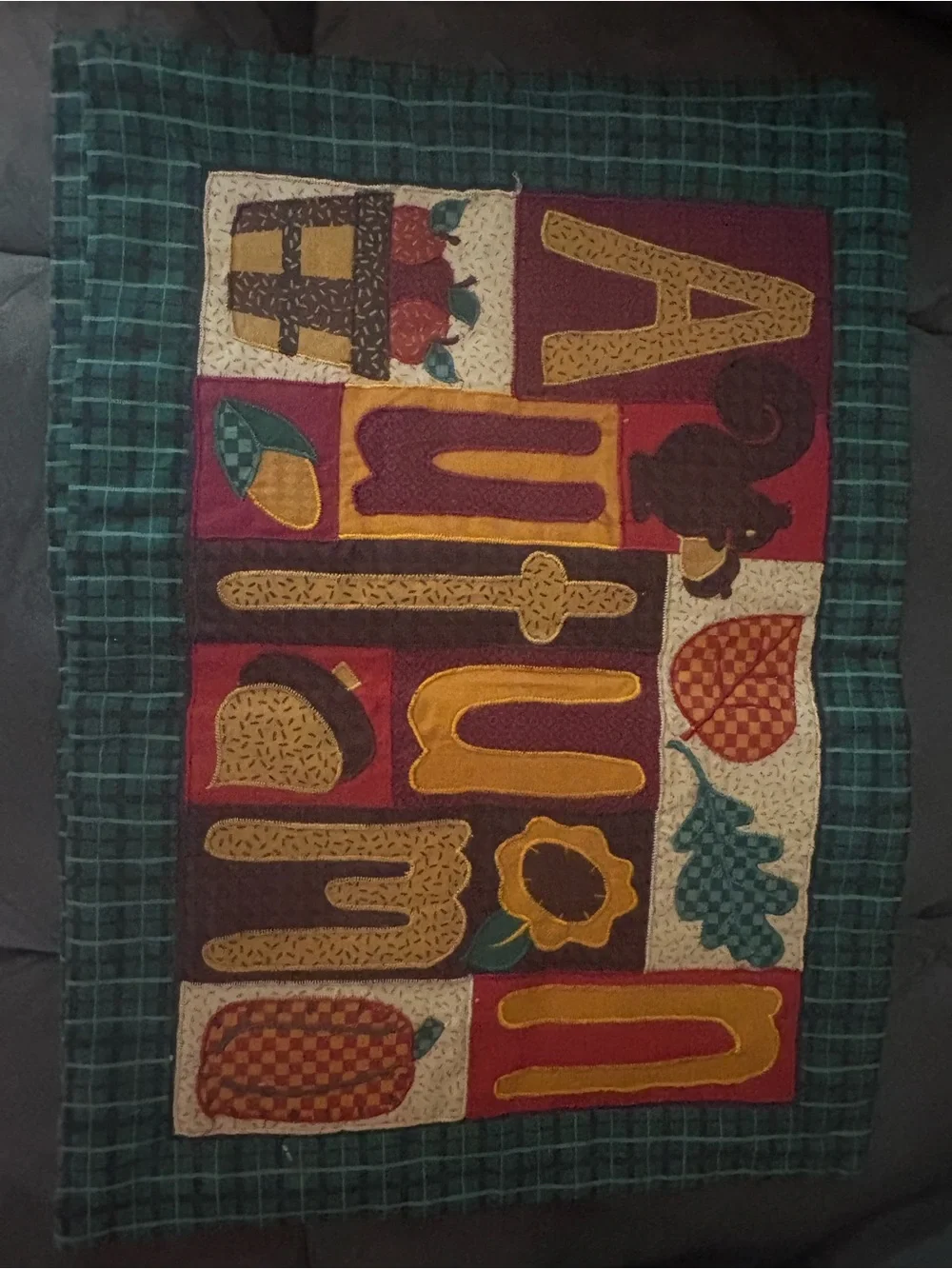 N/A features cozy quilted