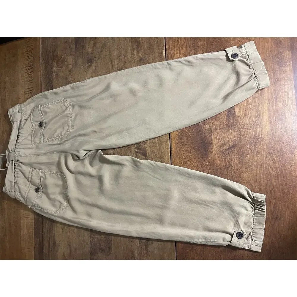 Banana Republic these banana