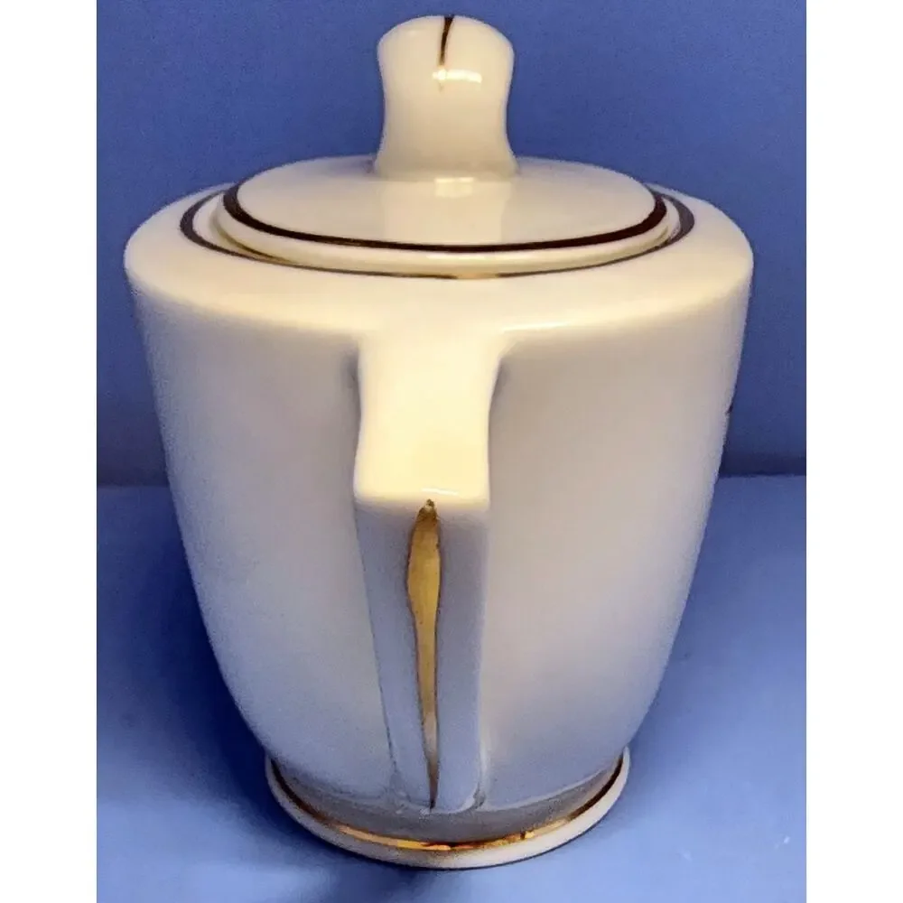 EMBASSY USA Vitrified Gold Black Wheat Pattern Sugar Bowl & Lid Pointed Handles