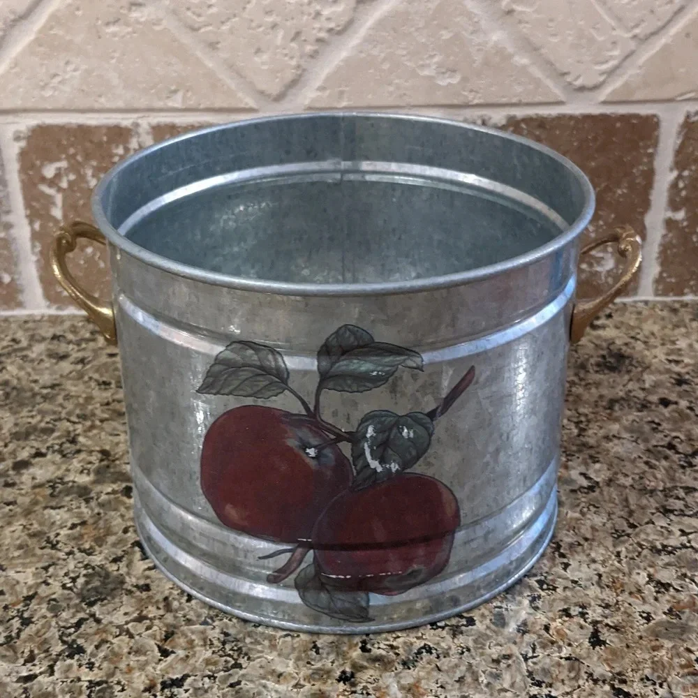 Handle Planter Apple Galvanized Steel Bristol Brass & Copper Fall Autumn Harvest