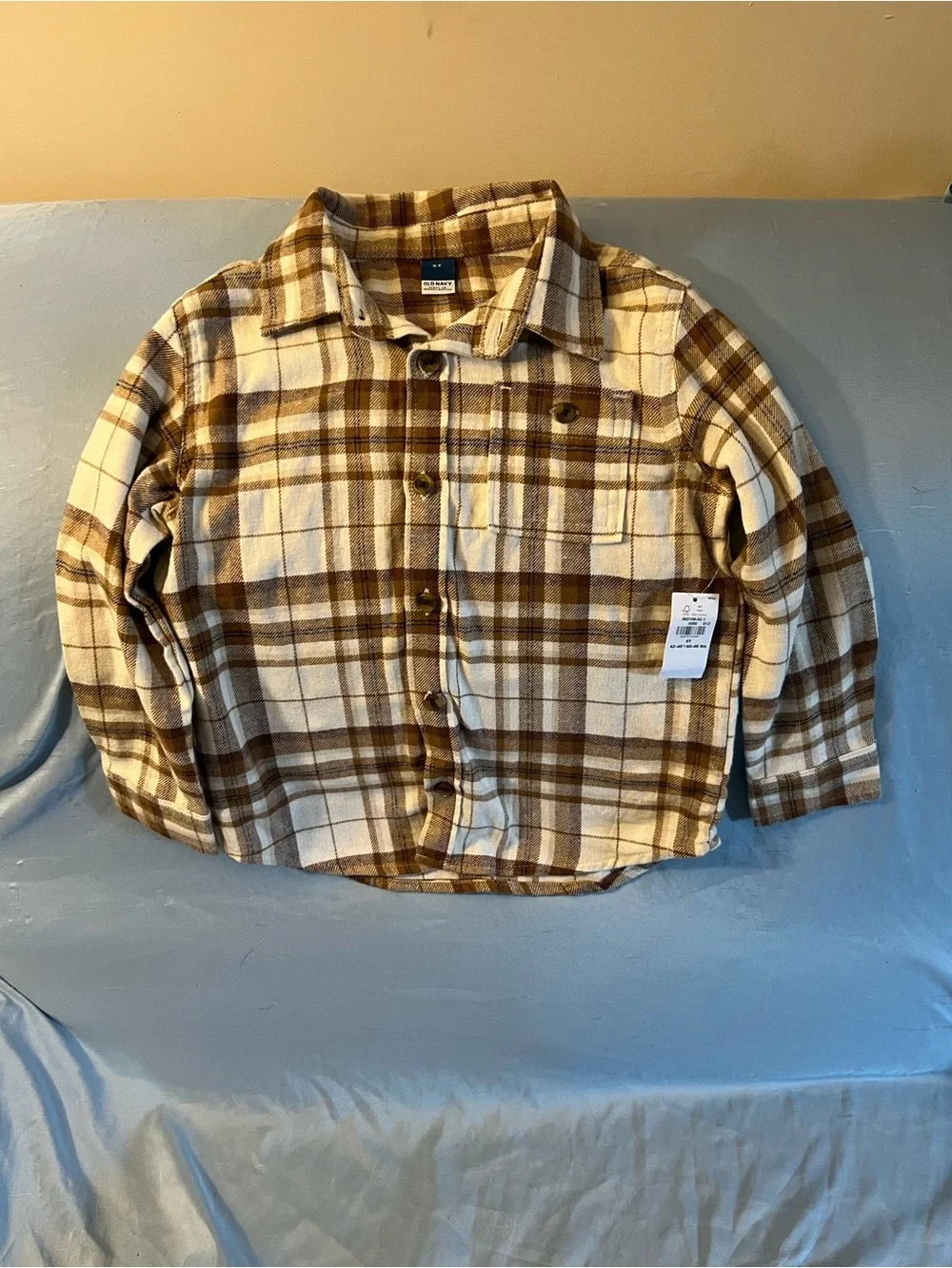 Old Navy nwt button