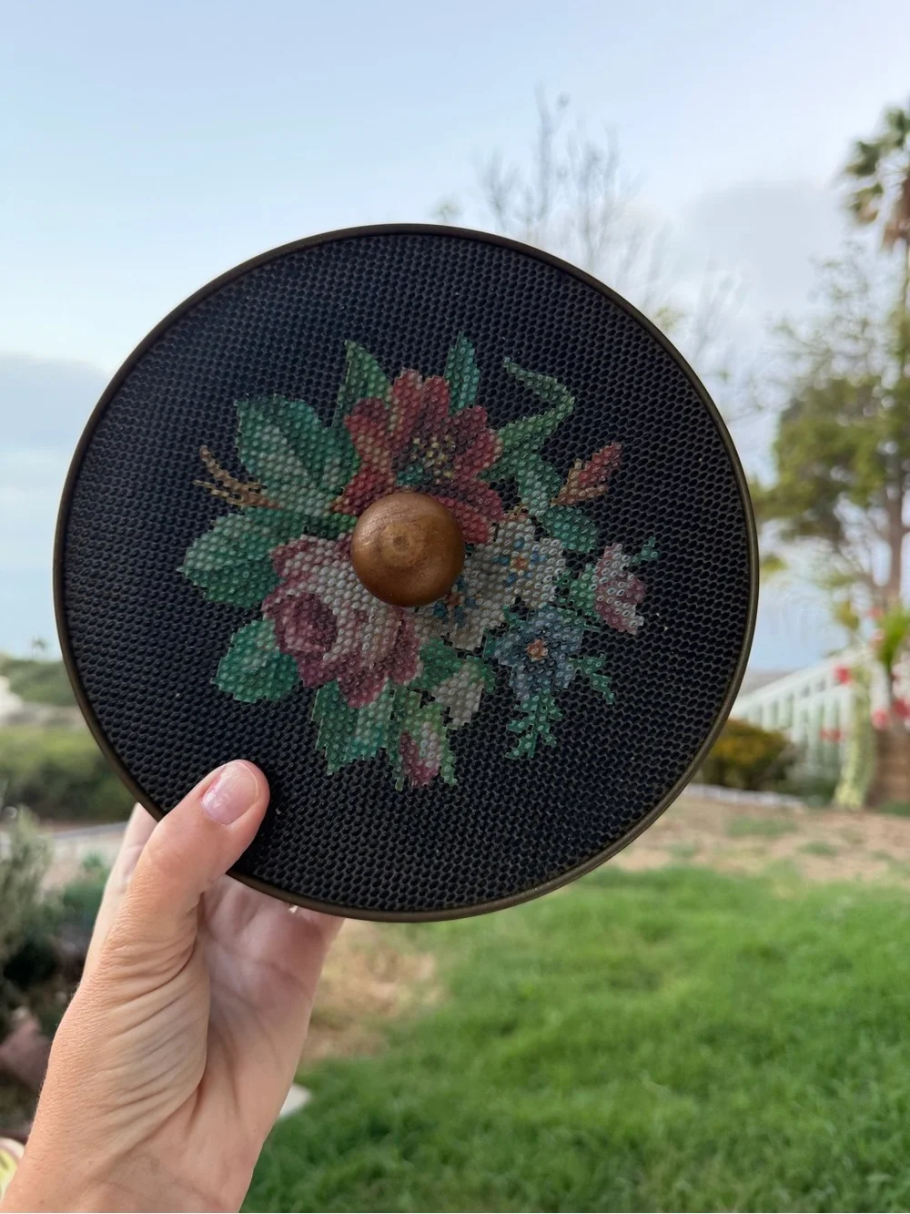 Guildcraft decorative round