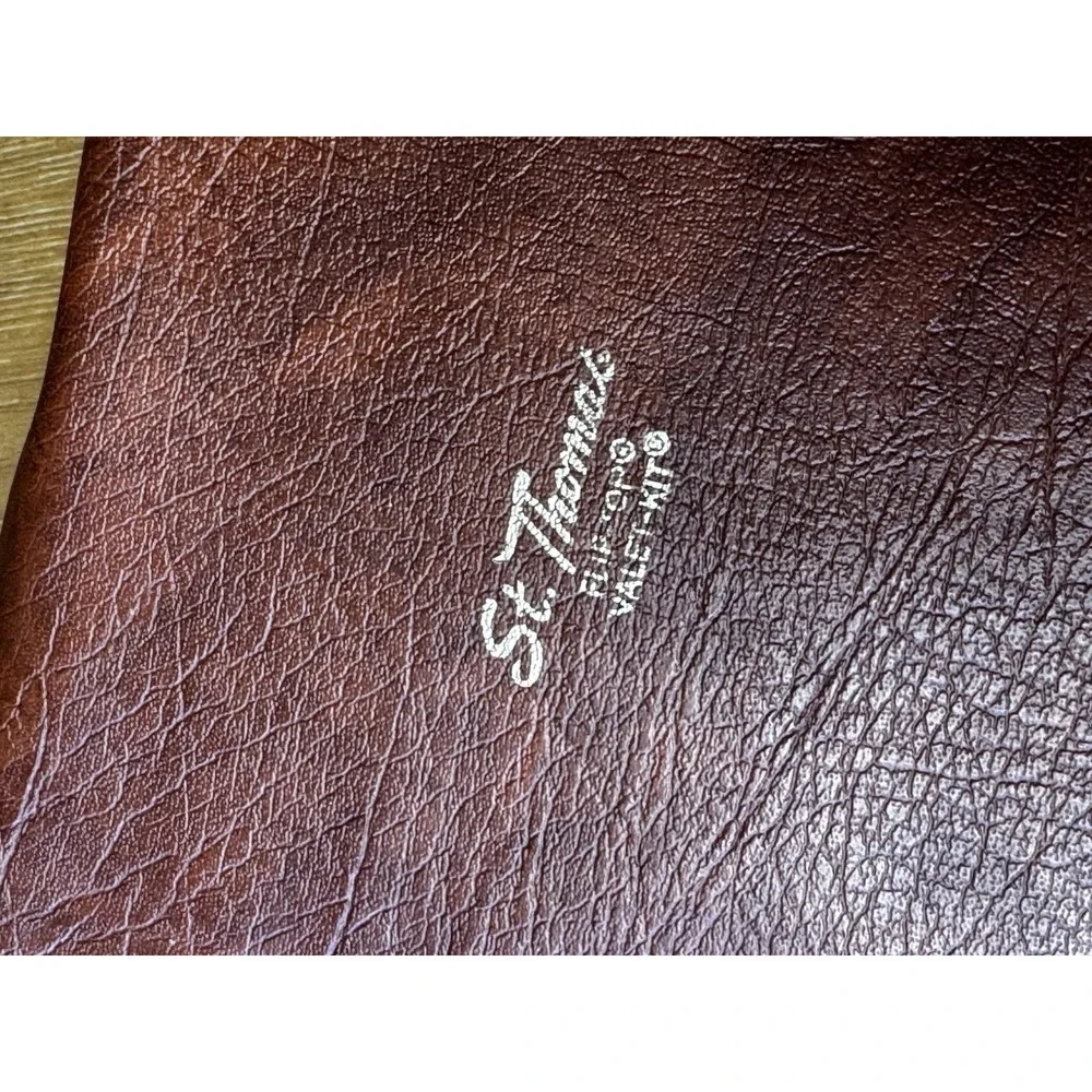 Vintage‎ Flip Top Valet Kit by St Thomas 1970's