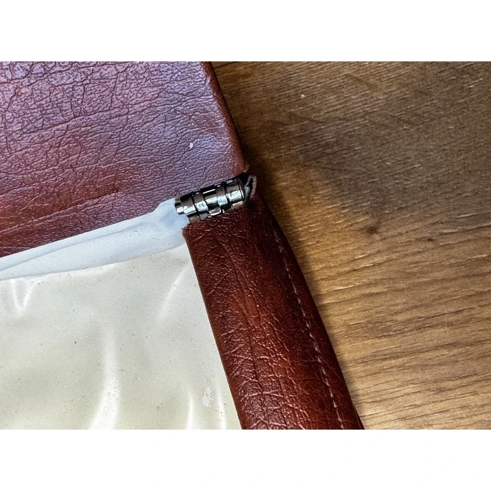 Vintage‎ Flip Top Valet Kit by St Thomas 1970's