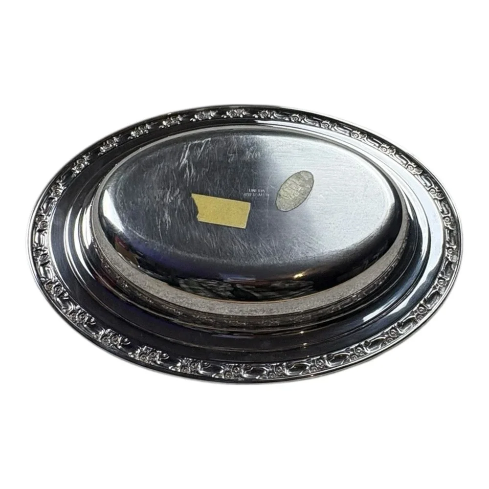 ONEIDA SILVERSMITHS silverplate surface