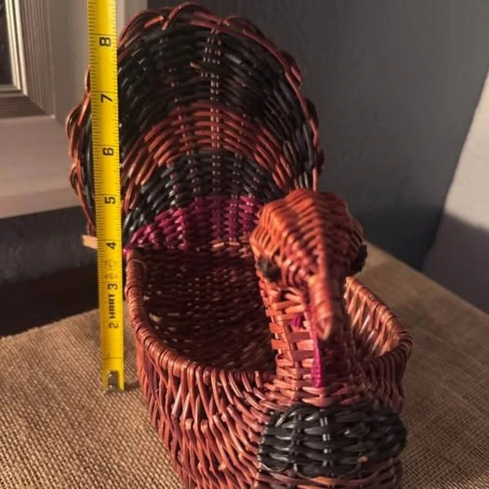 N/A handcrafted wicker