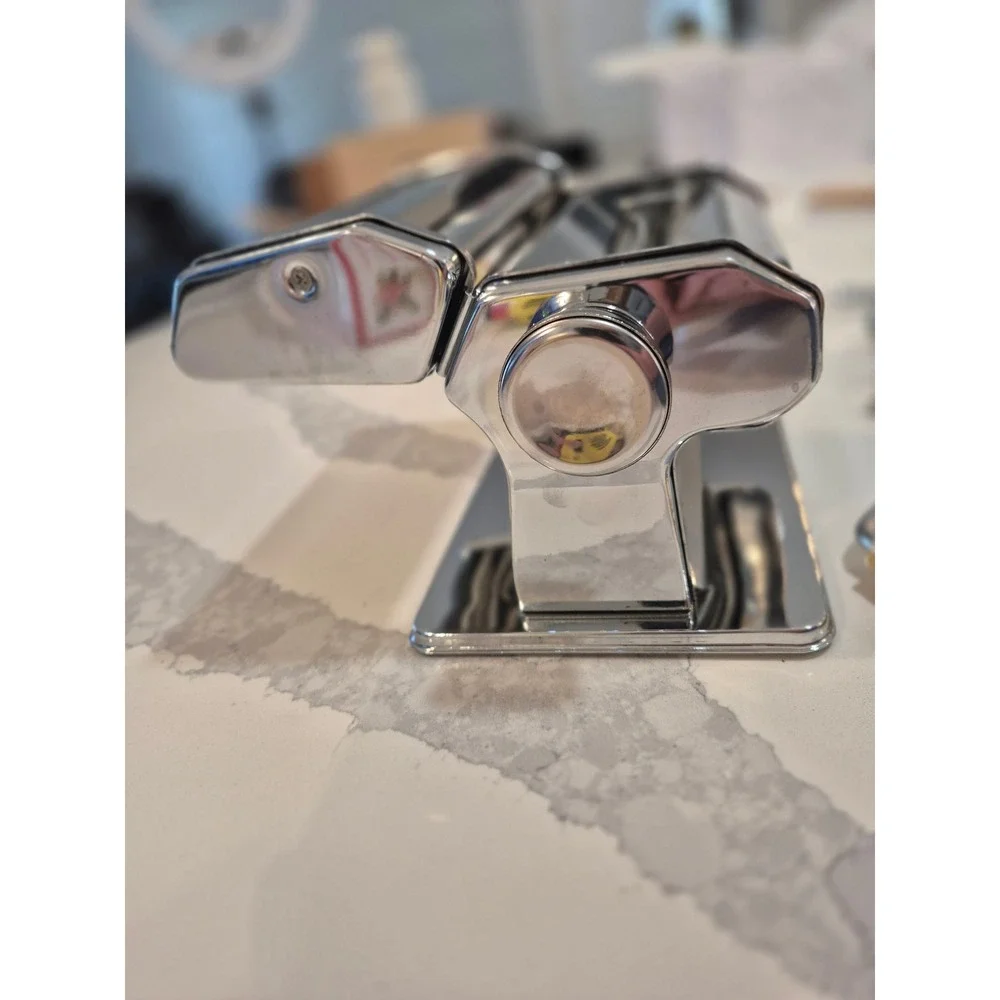 Mica Stainless Steel Manual Pasta Maker Machine with Hand Crank and Clamp Silver