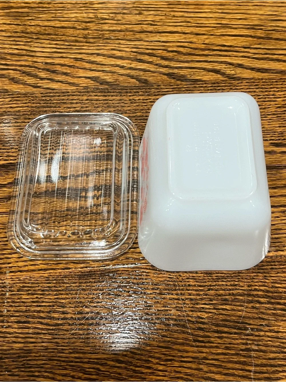 Pyrex beautiful vintage