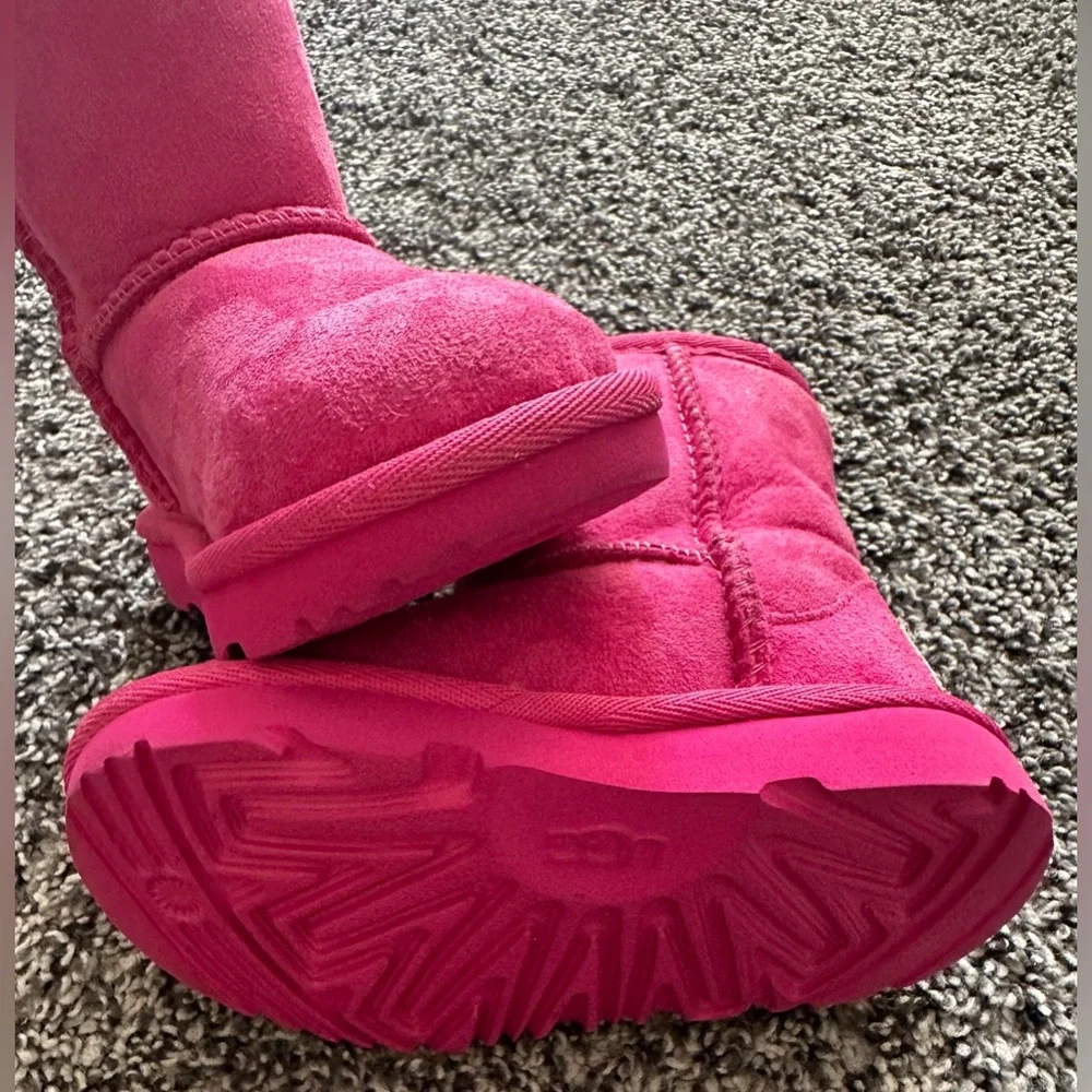 UGG like brand