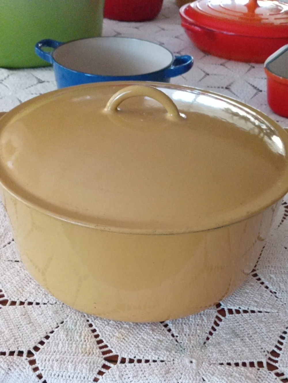 Yellow Enamel Covered Casserole – Classic Kitchen Pot