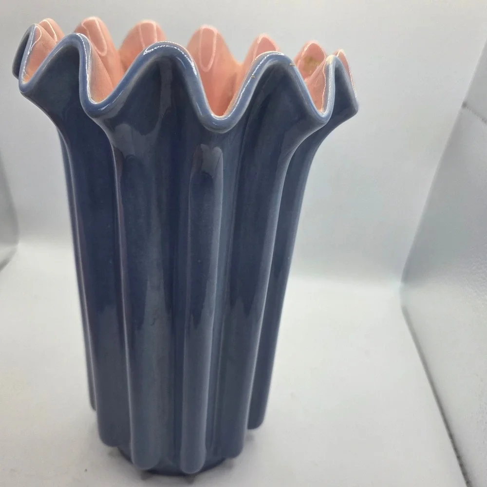Vintage Red Wing USA 1149 Pottery Vase Blue Pink Ruffled Fluted Art Pottery