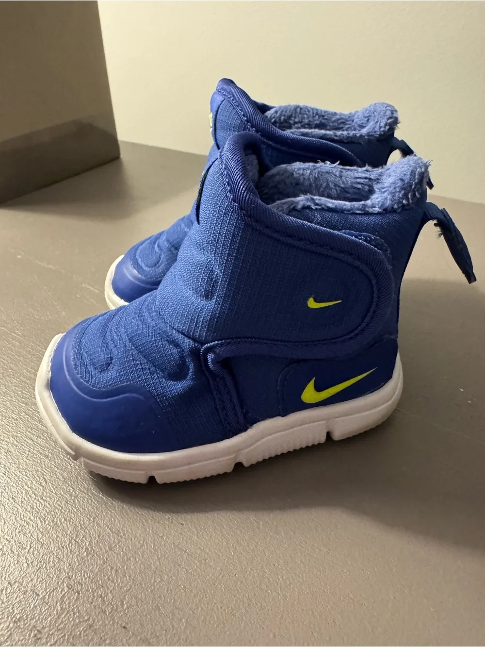 Nike Infant/Toddler Blue Boots with Neon Yellow Swoosh