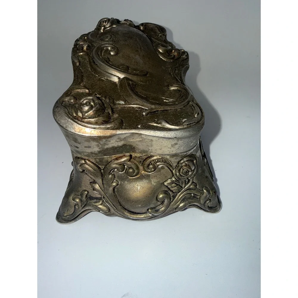N/A beautiful rococo