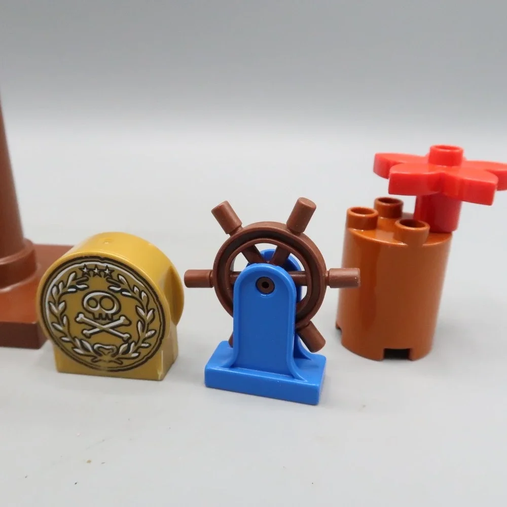 Lego welcome pocket
