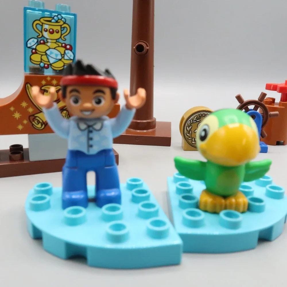 Lego welcome pocket