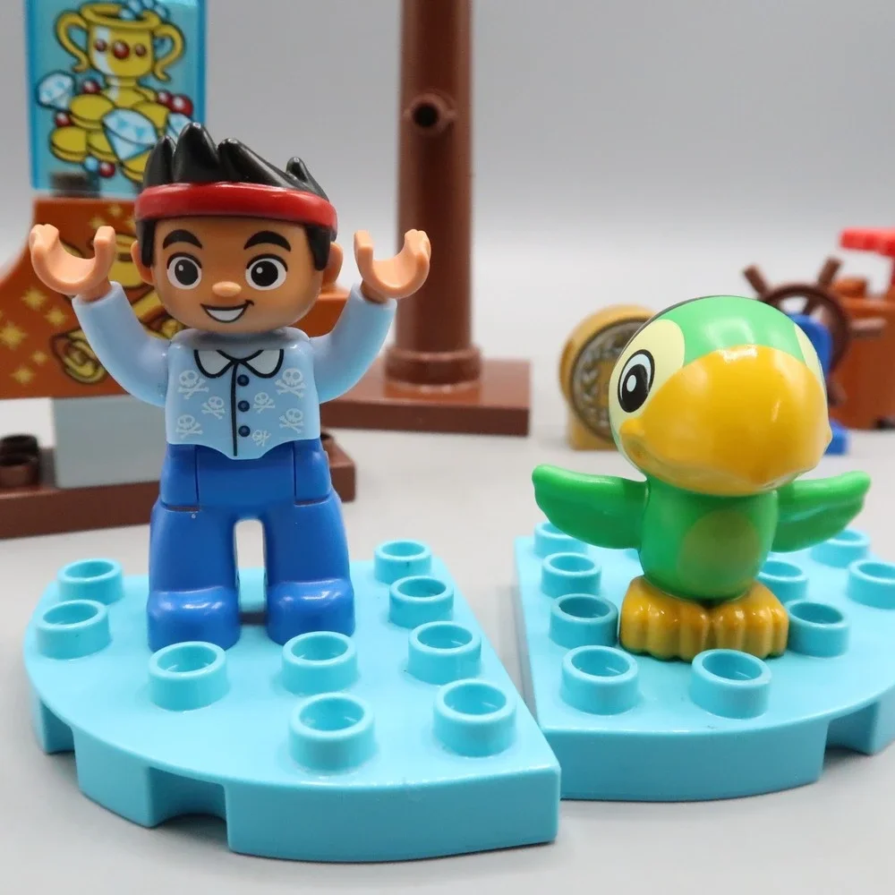 Lego welcome pocket