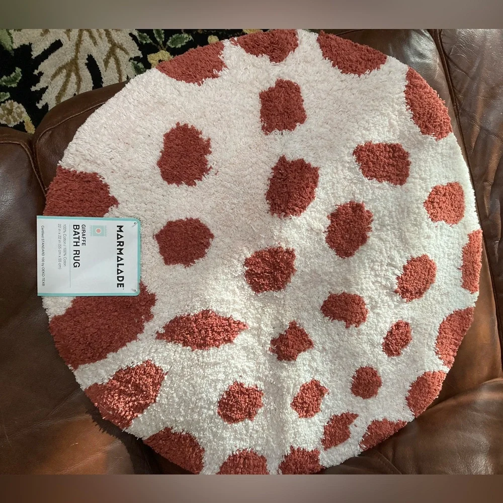 NWT Marmalade Giraffe Bath Rug