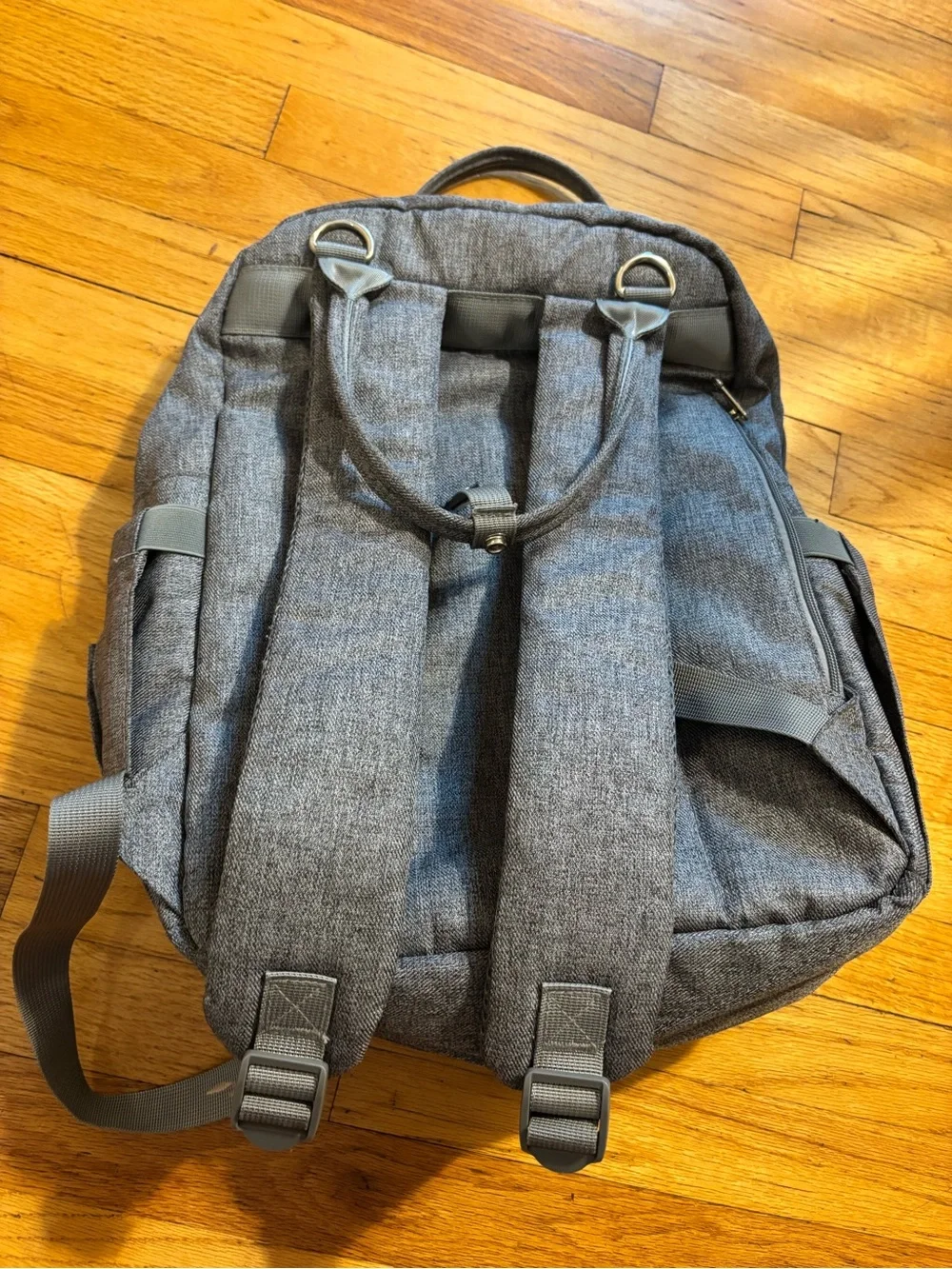 Ruvalino gray diaper