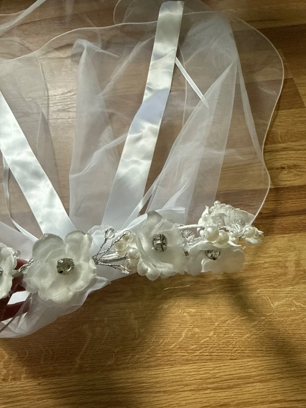 N/A girls headpiece