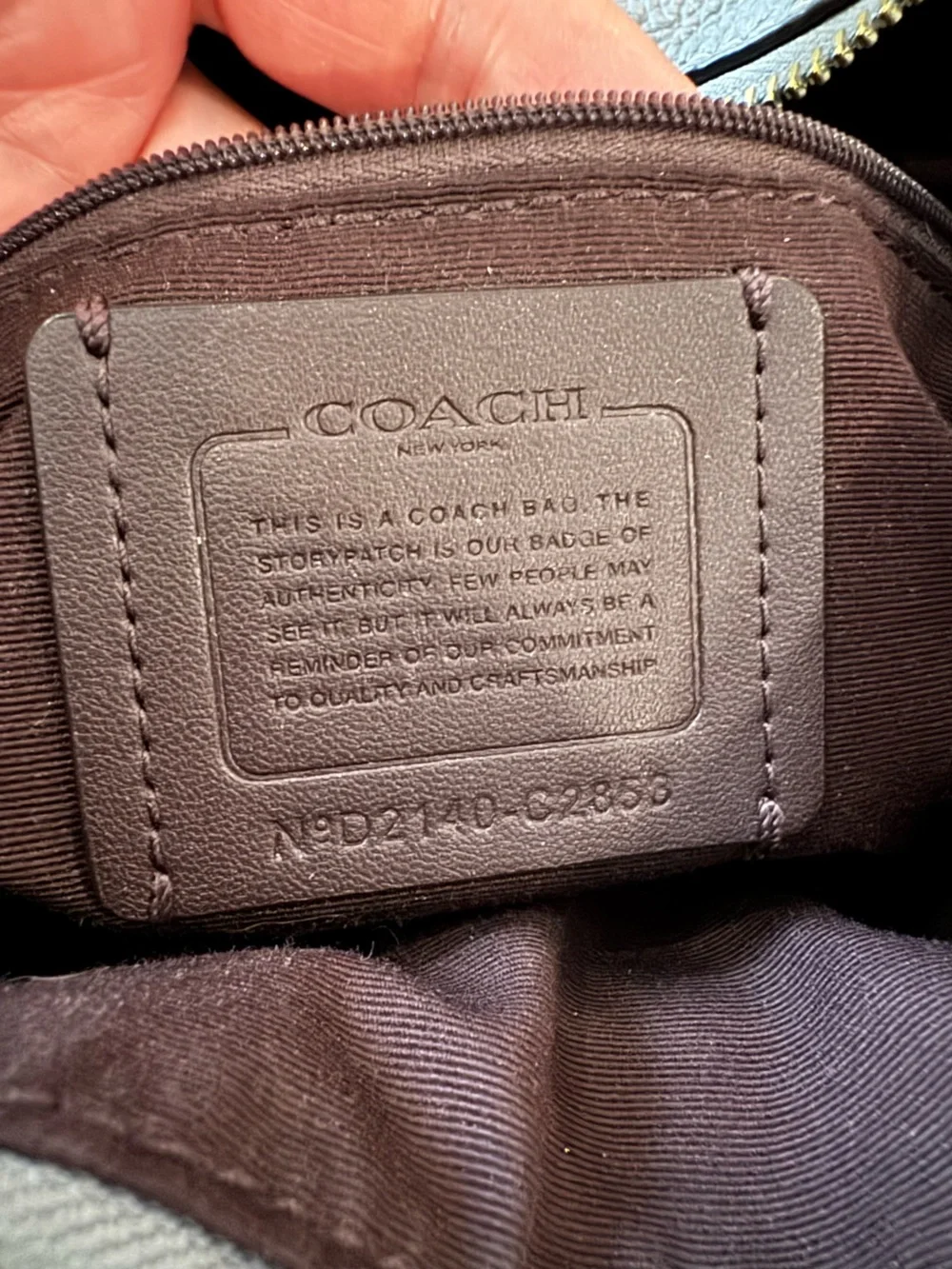 Coach authentic jes